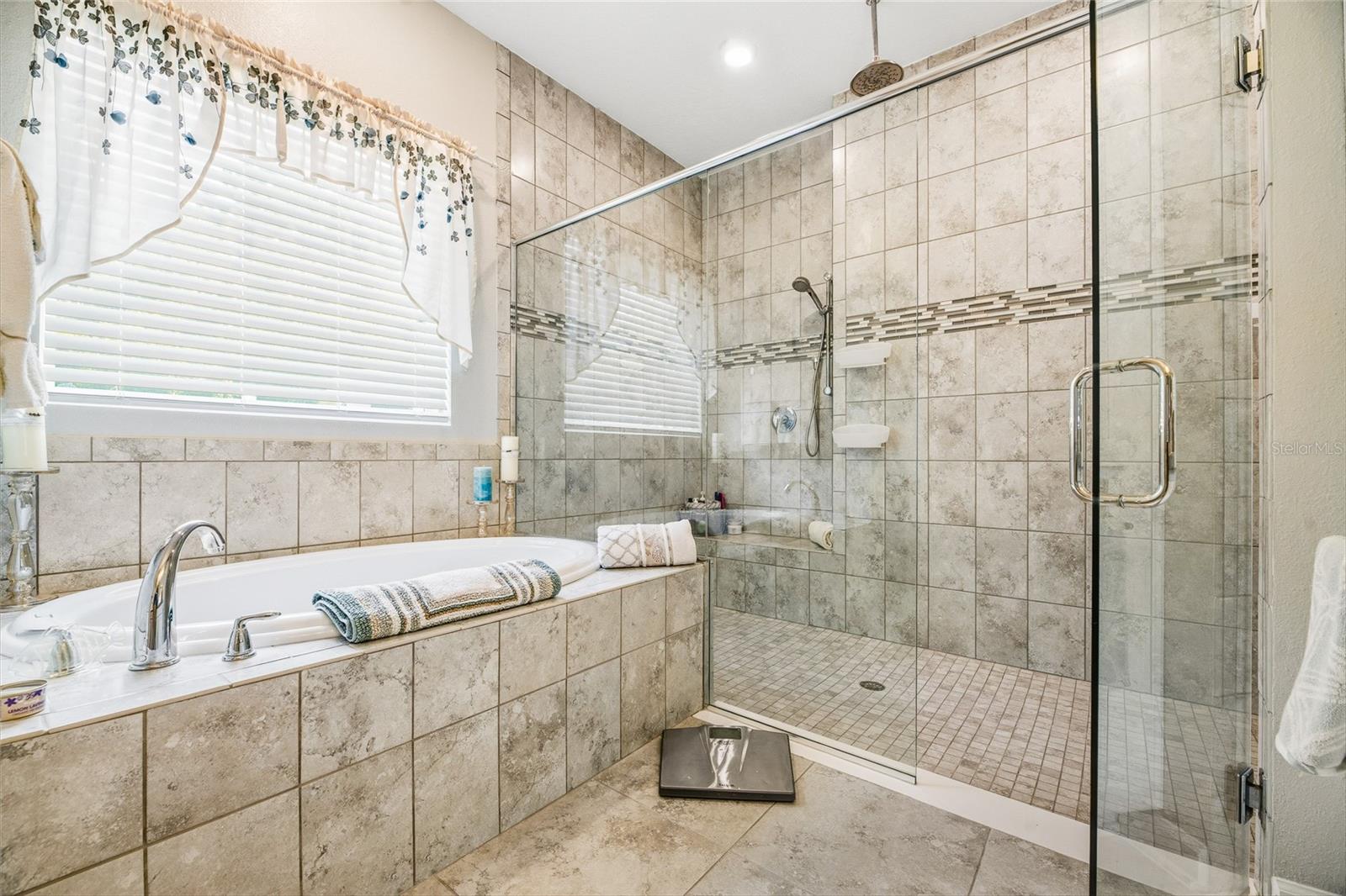 31 Olivine Ct Property Photo 18