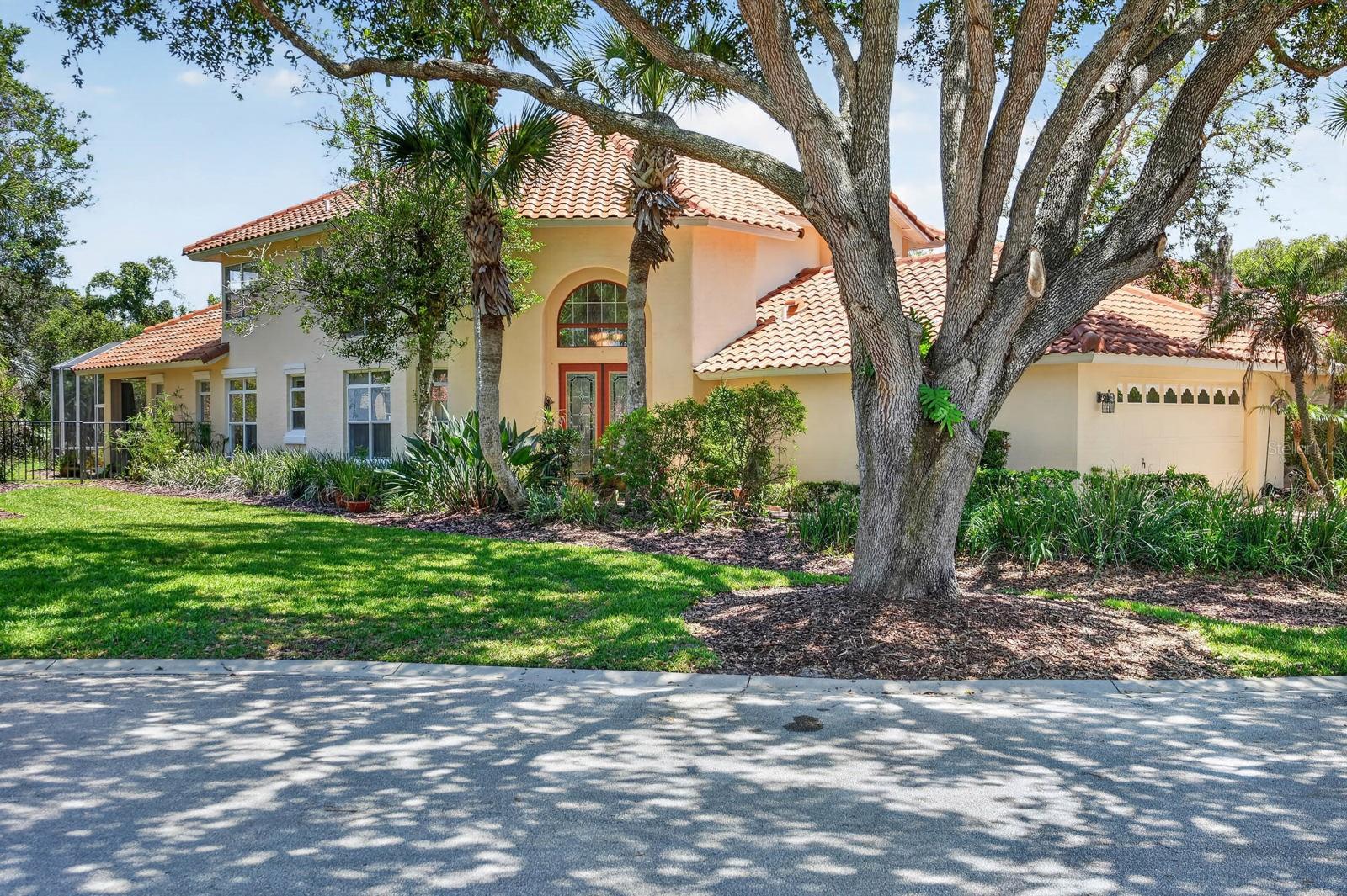 10 Monterrey Dr Property Photo 2