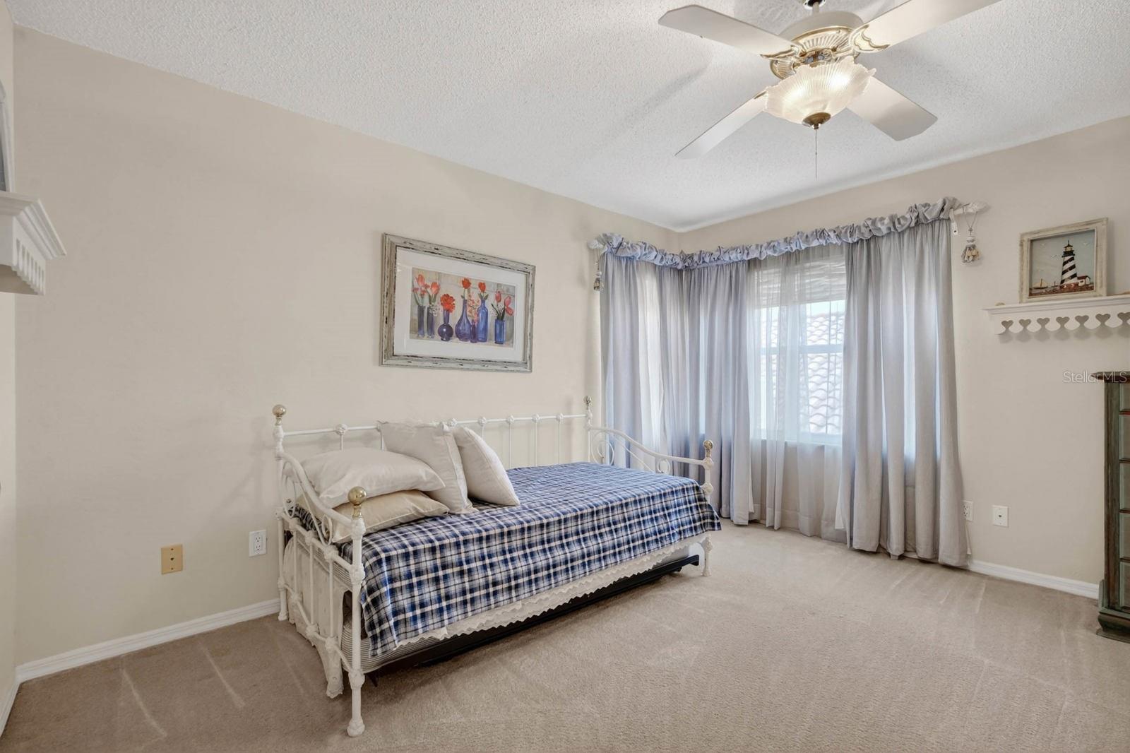 10 Monterrey Dr Property Photo 28