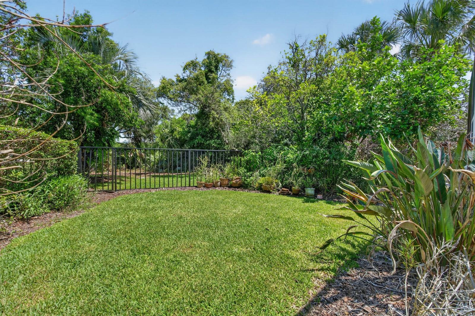10 Monterrey Dr Property Photo 36