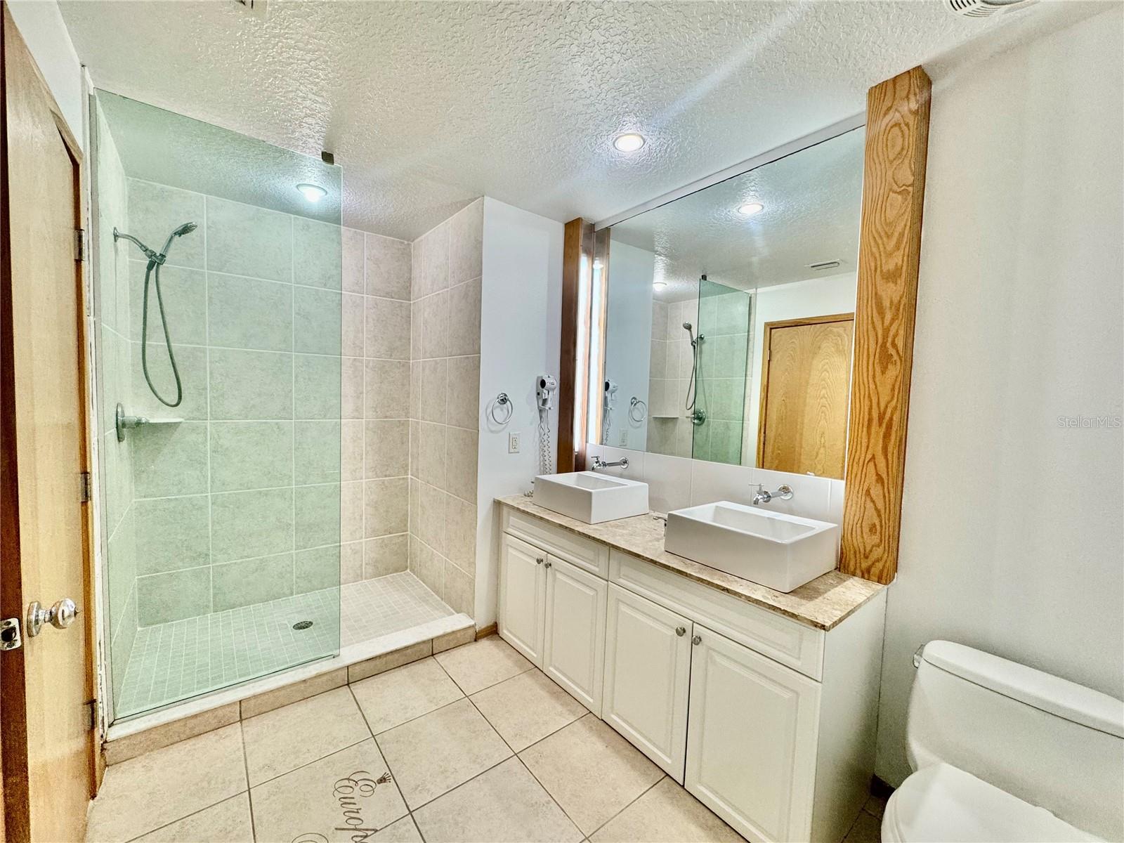 101 Palm Harbor Pkwy #b414 Property Photo 10