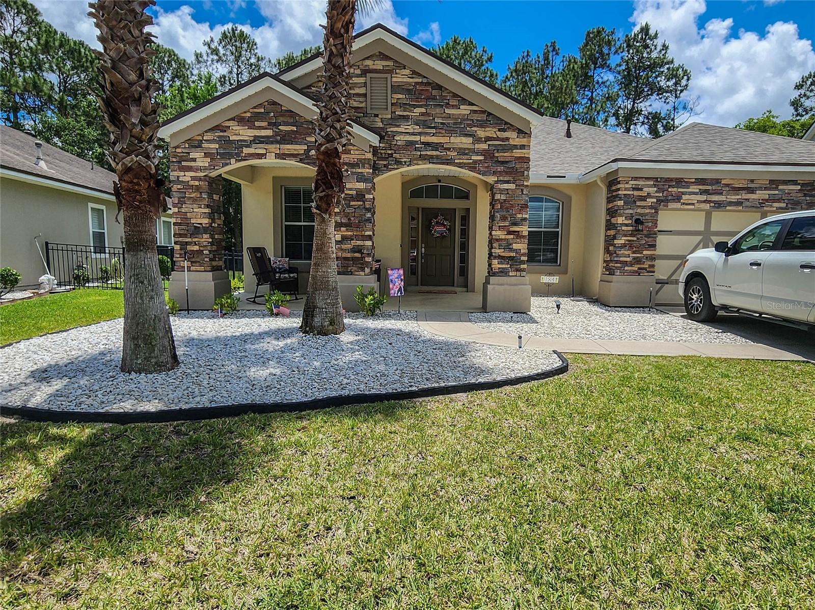 184 S Arabella Way Property Photo 4