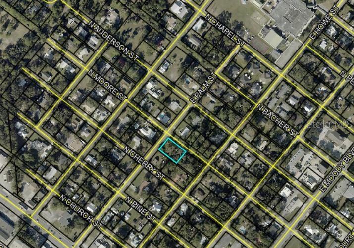 E Palm Street Property Photo 2
