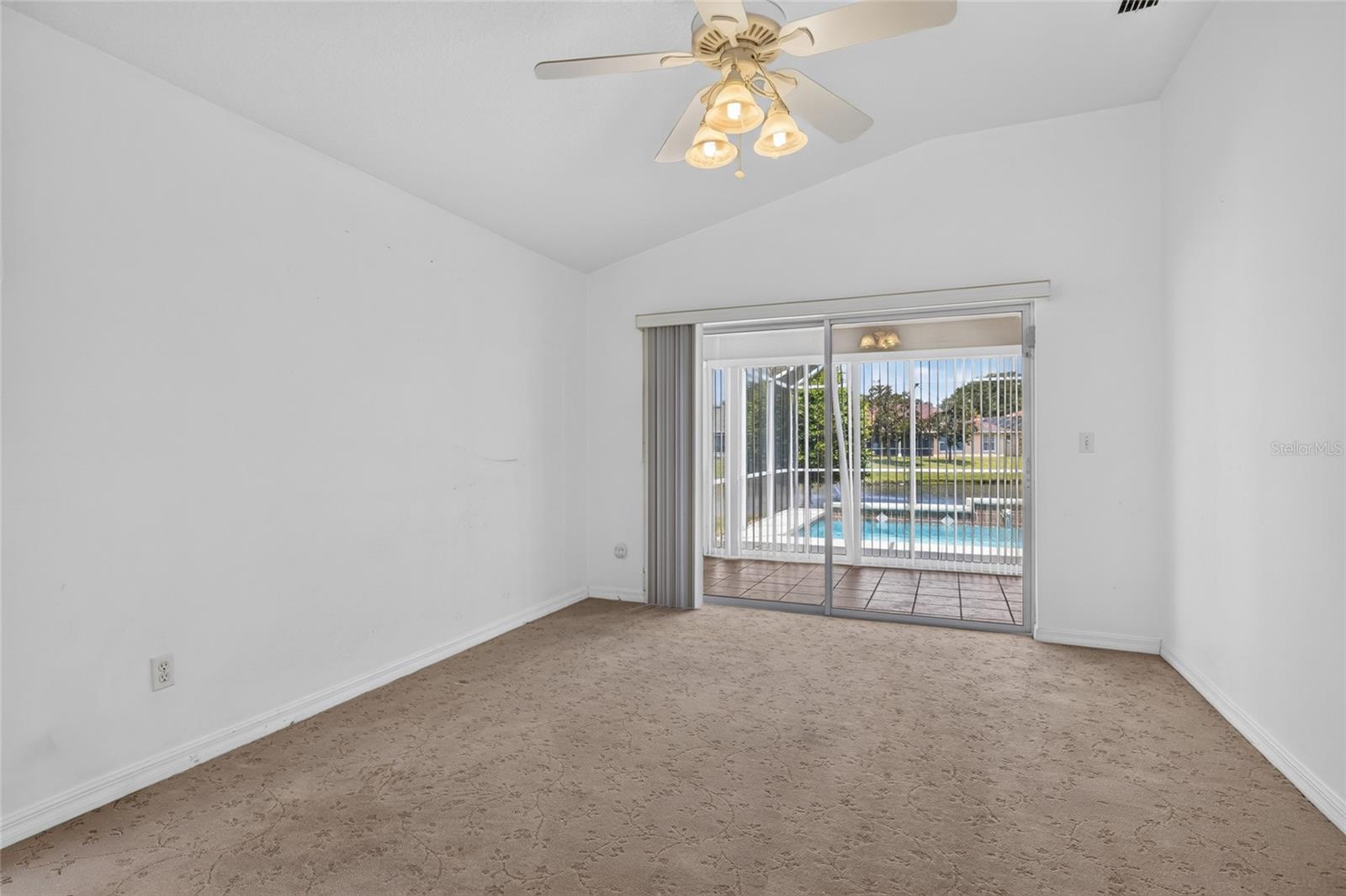 1301 Flagship Ct Property Photo 14