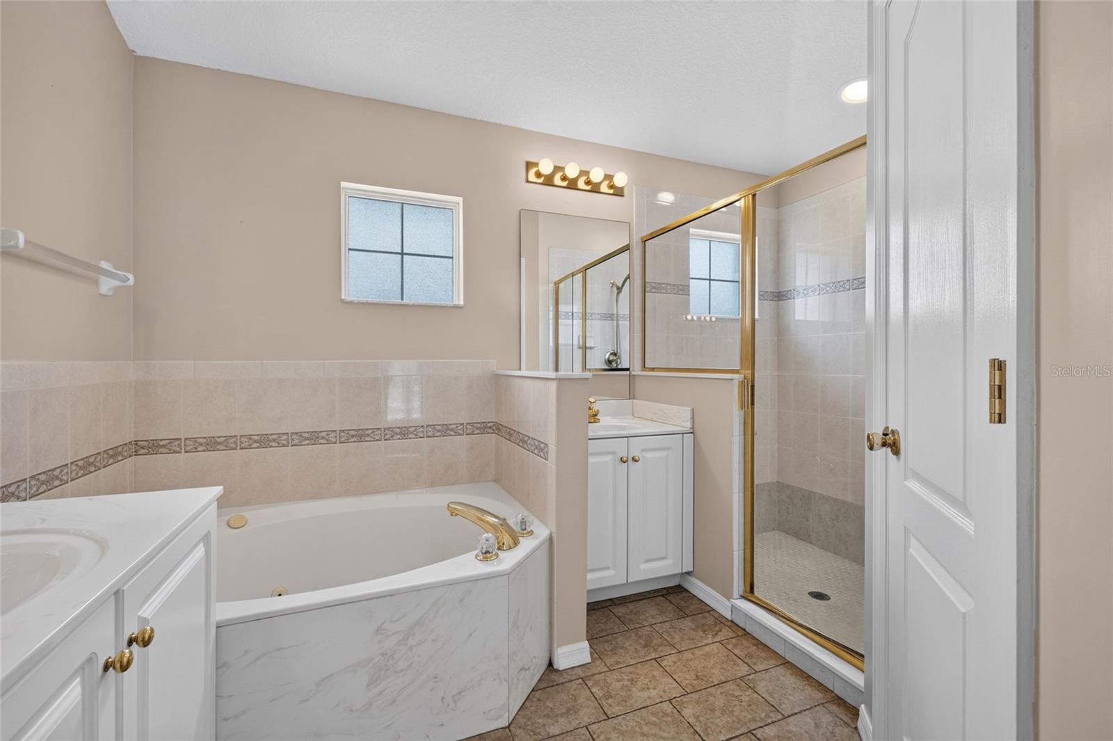 1301 Flagship Ct Property Photo 16