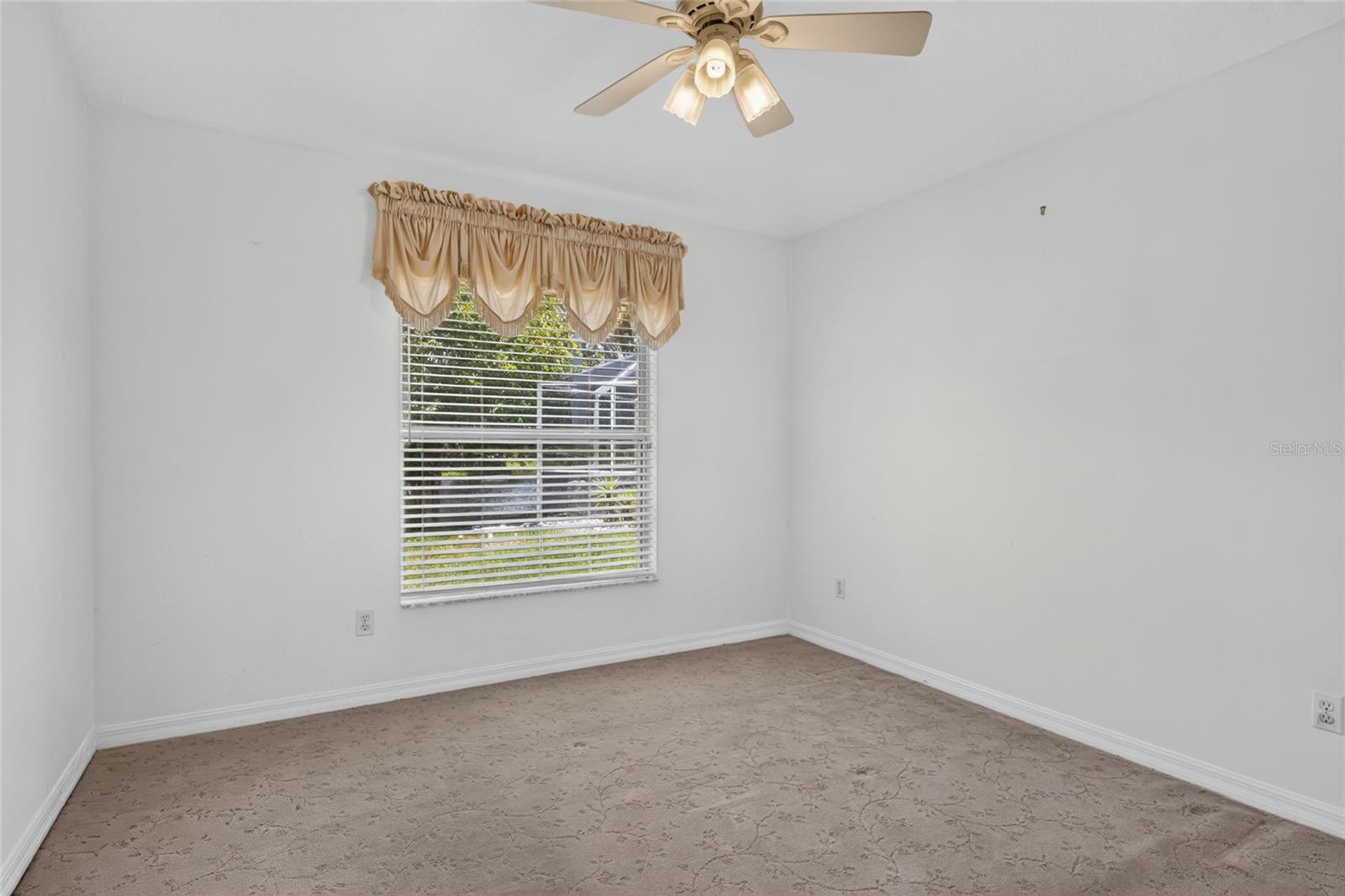 1301 Flagship Ct Property Photo 17