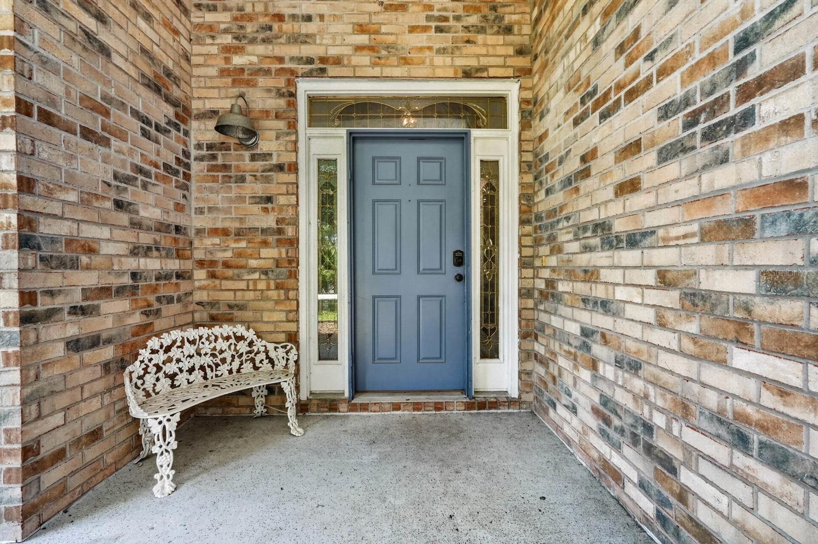 16 Regency Dr Property Photo 2