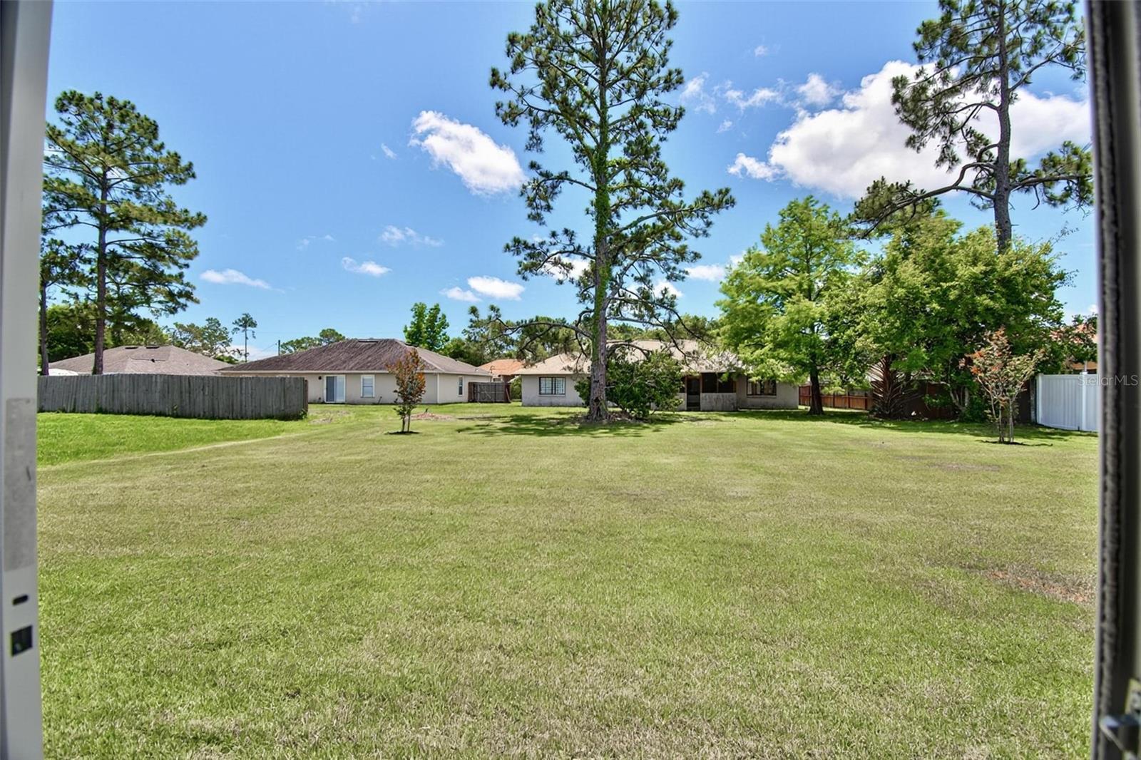24 Perkins Ln Property Photo 35