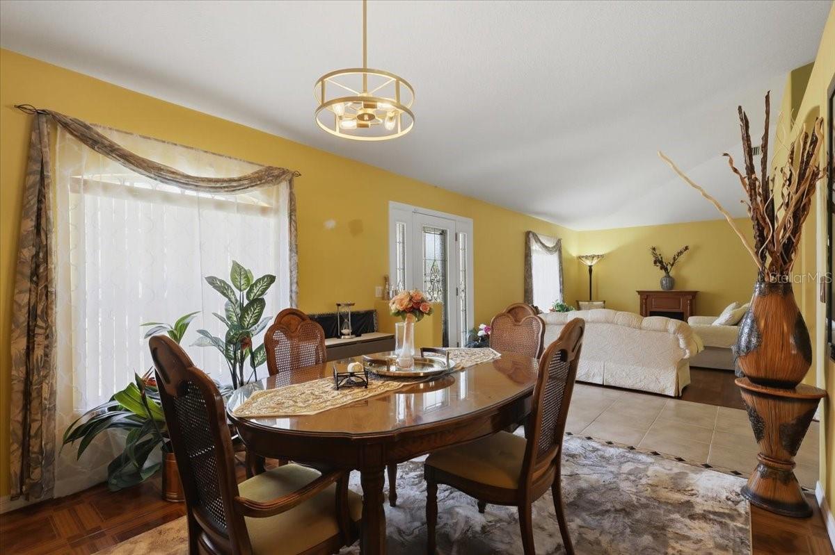 34 Brewster Ln Property Photo 8