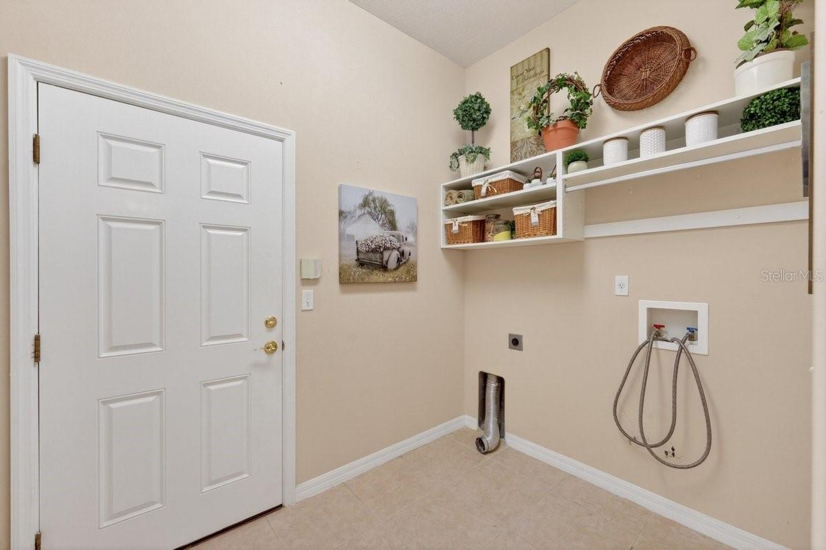 1109 Hansberry Ct Property Photo 35