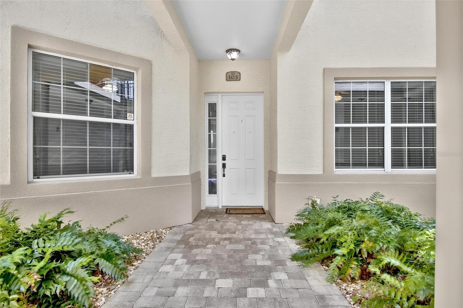 200 Riverfront Dr #d103 Property Photo 2