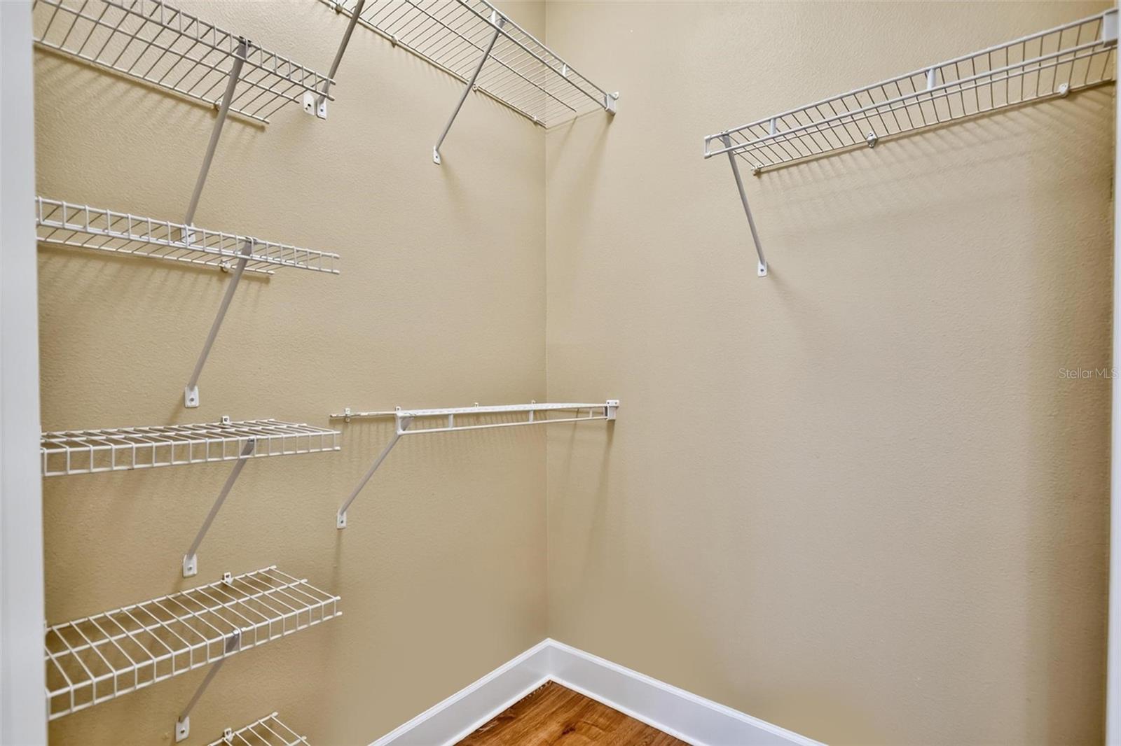 200 Riverfront Dr #d103 Property Photo 39