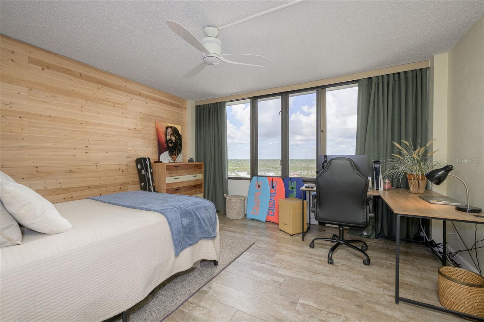 3580 S Ocean Shore Blvd #910 Property Photo 12