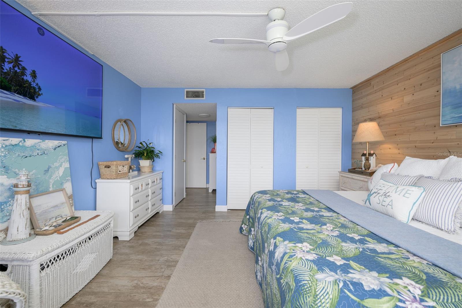3580 S Ocean Shore Blvd #910 Property Photo 18