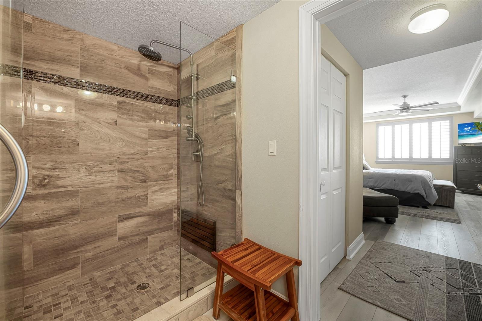 60 Surfview Dr #208 Property Photo 8