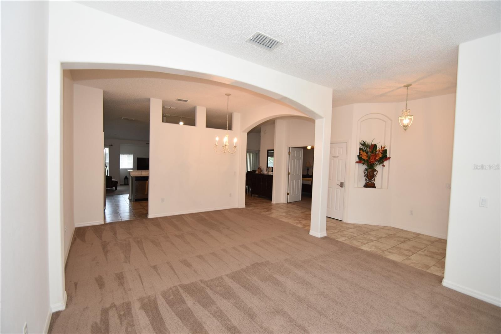 192 Pine Grove Dr Property Photo 8