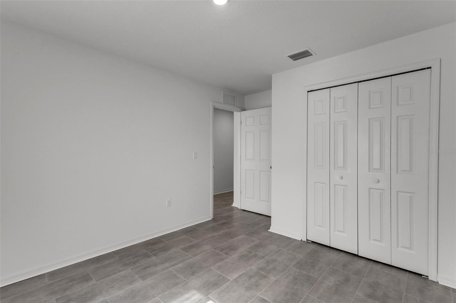 22 Round Tree Dr Property Photo 26