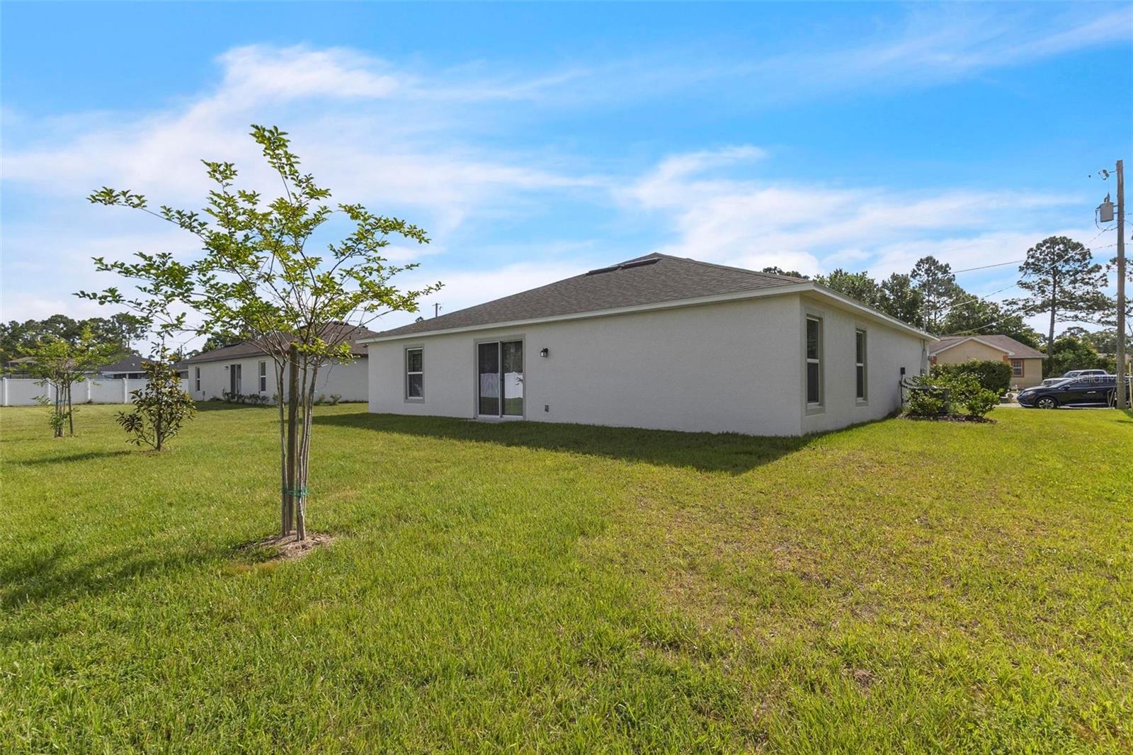 22 Round Tree Dr Property Photo 34