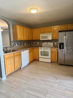 22 Plateau Ln #b Property Photo 6