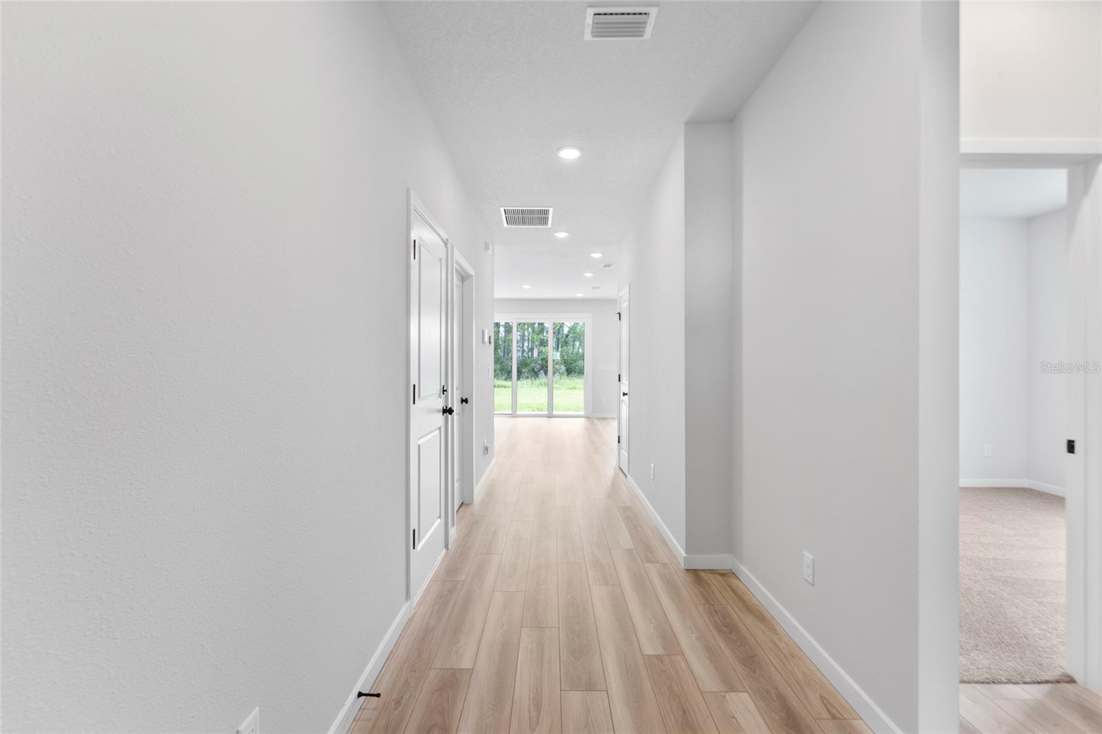 32 Perseus Ave Property Photo 6