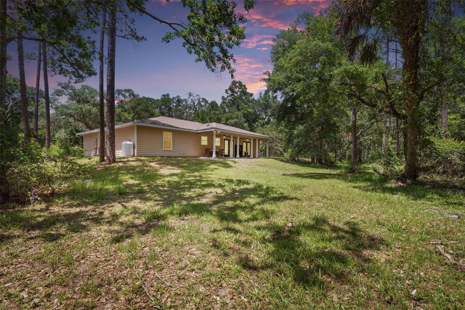 3296 N Old Dixie Hwy Property Photo