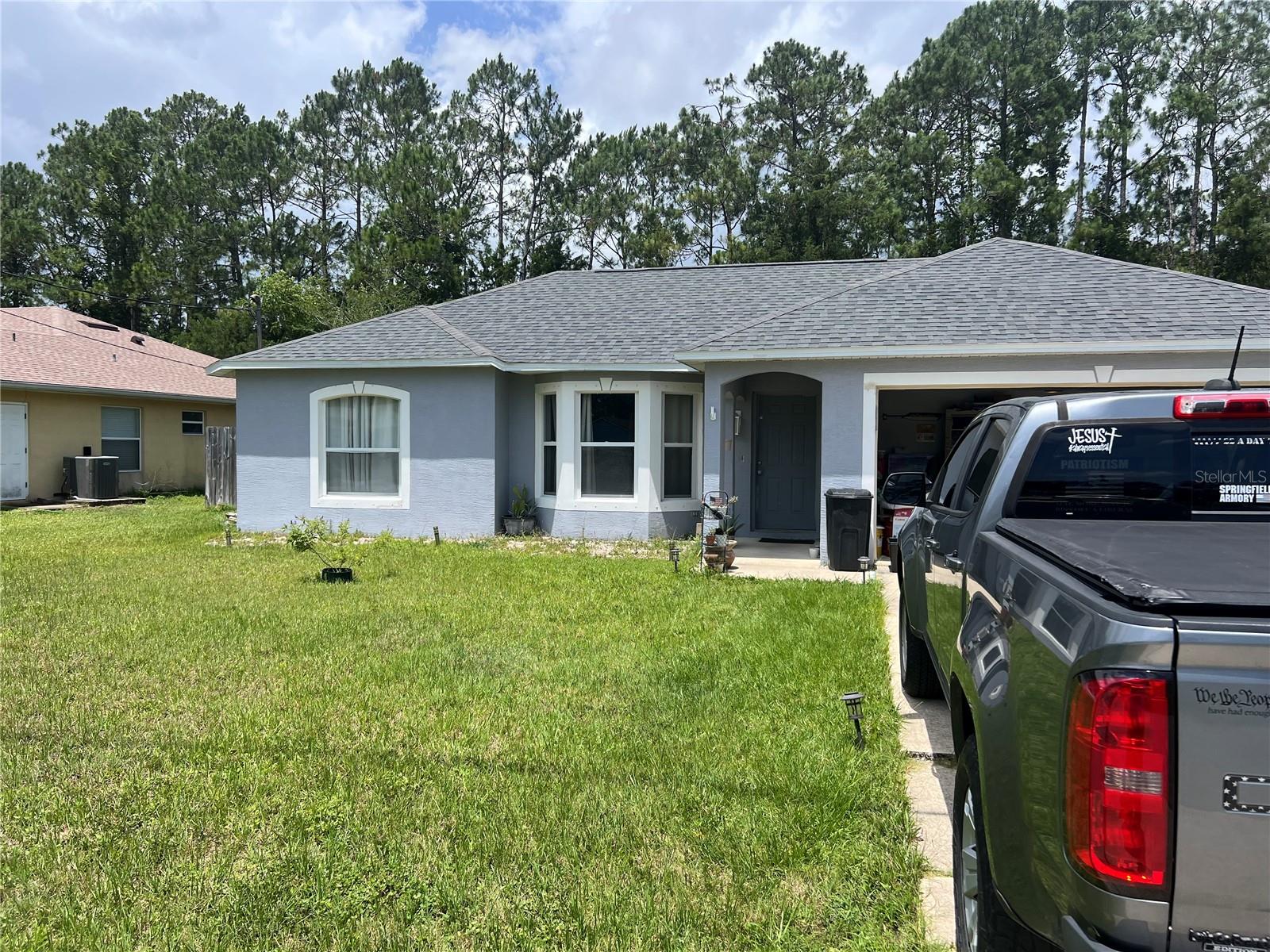 69 Raemoor Dr Property Photo 1