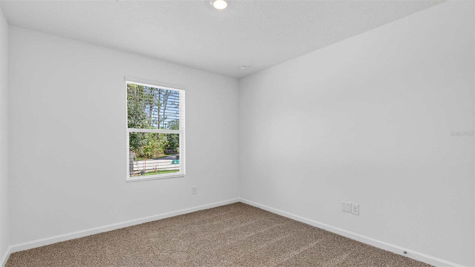 29 Sawdust Ln Property Photo 5