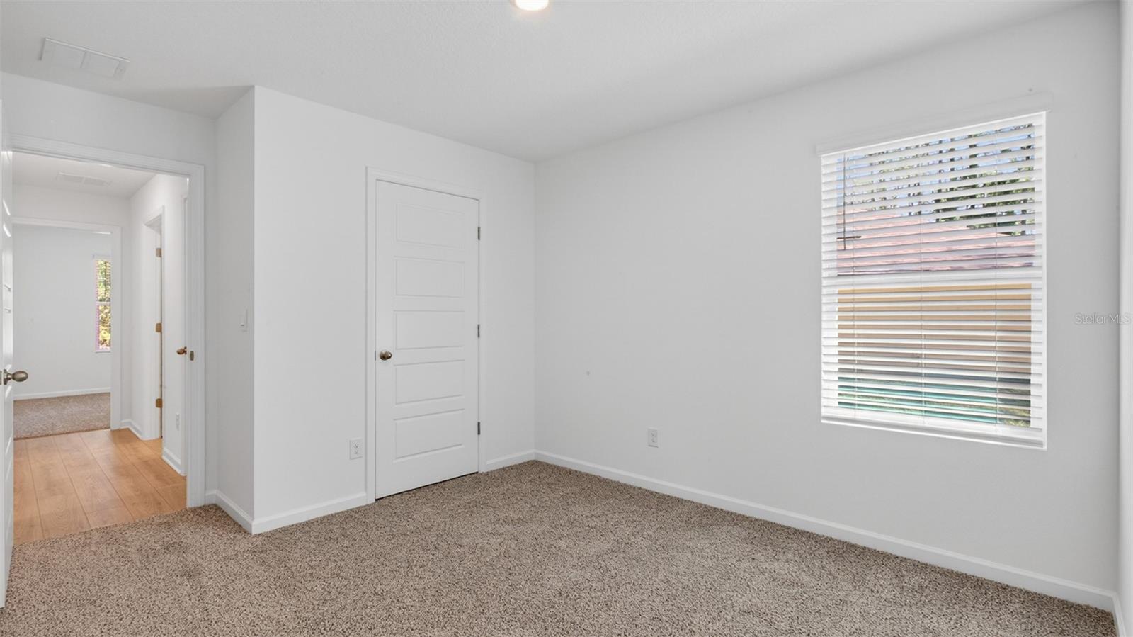 29 Sawdust Ln Property Photo 9