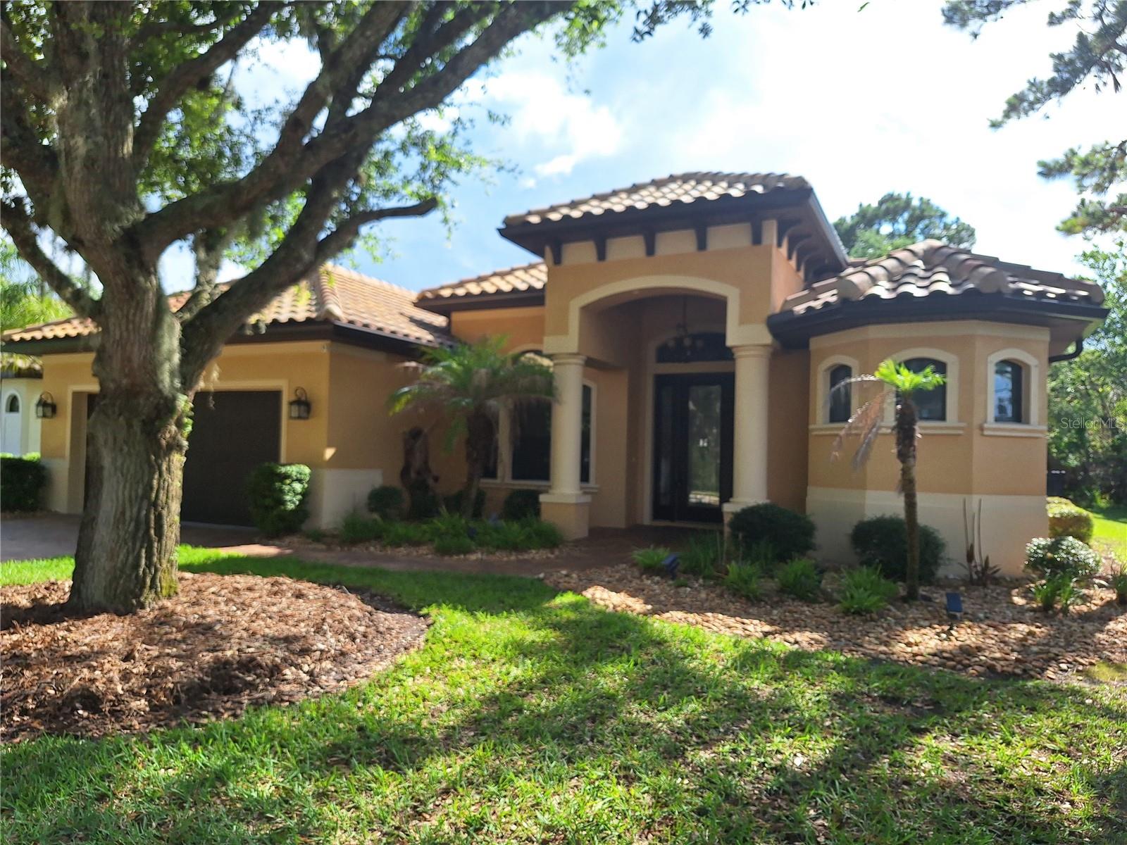 29 N LAKEWALK DR