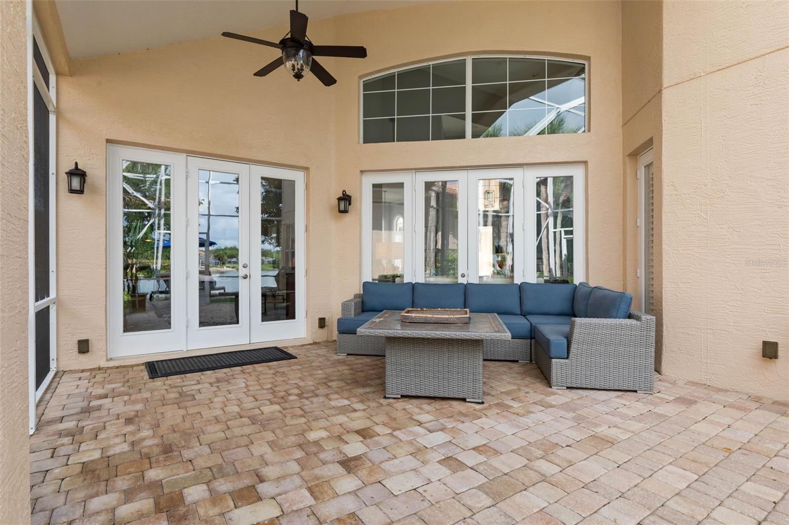 16 Marbella Ct Property Photo 25
