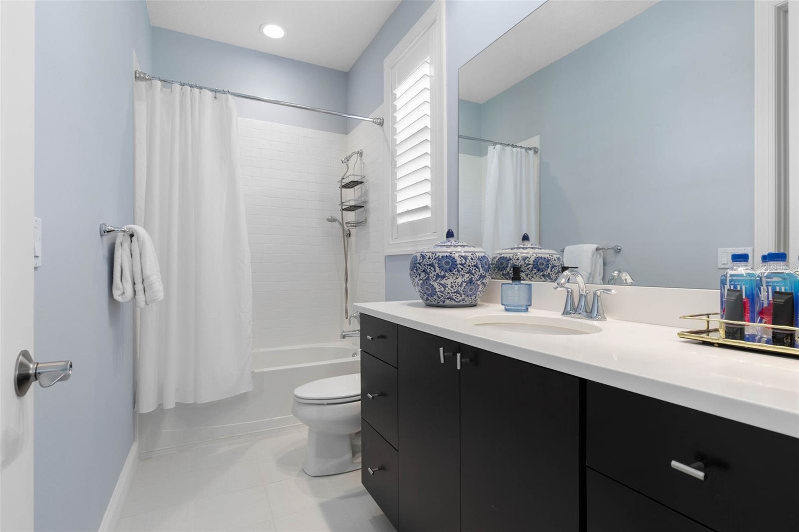 16 Marbella Ct Property Photo 42