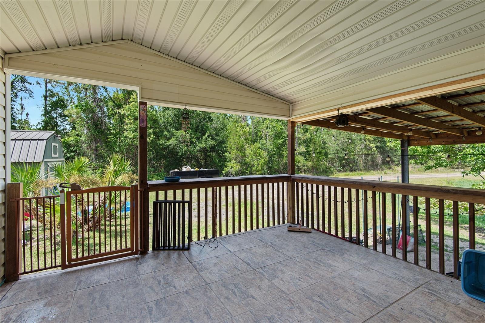 2094 Elder St Property Photo 5