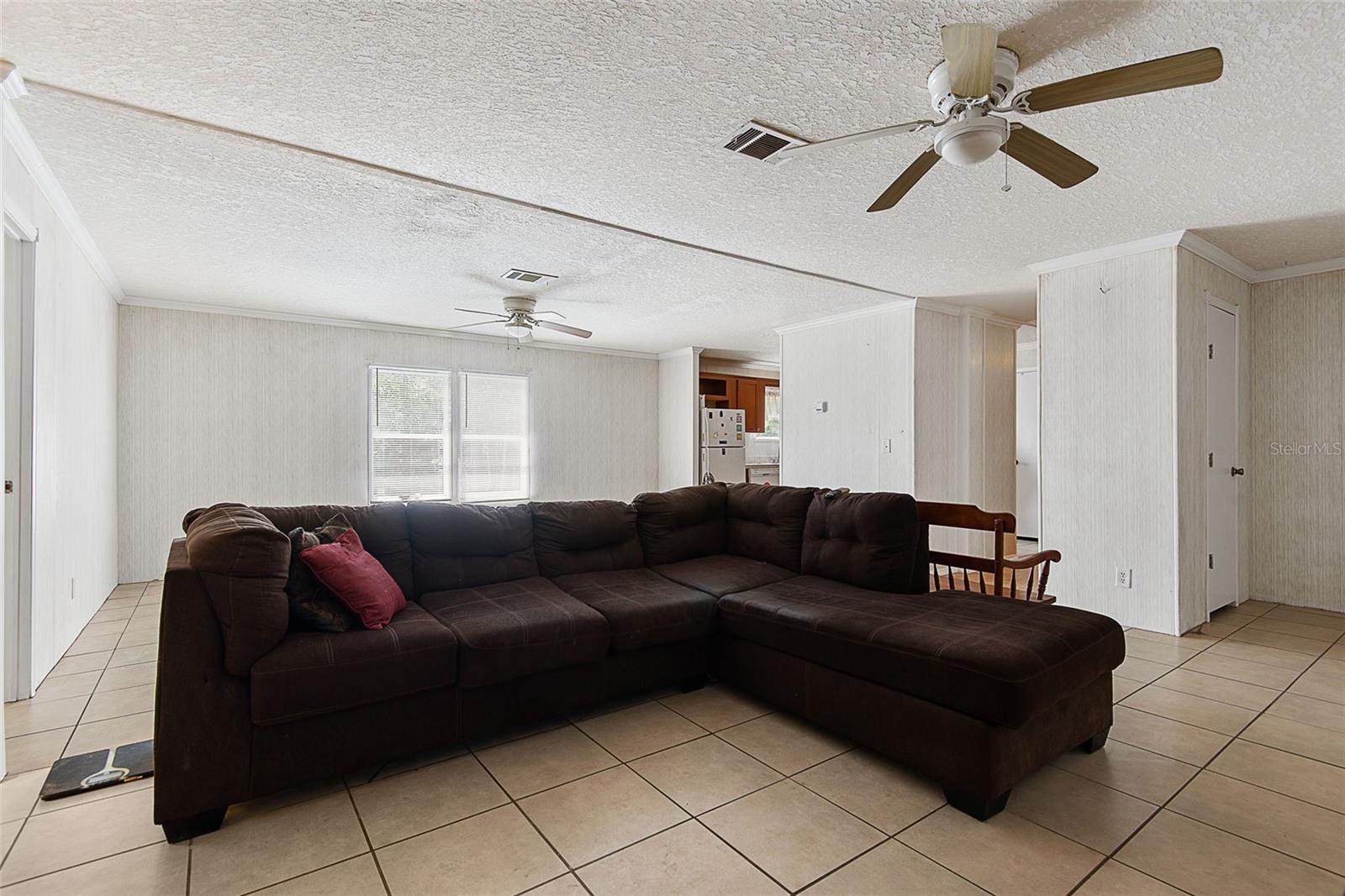 2094 Elder St Property Photo 12
