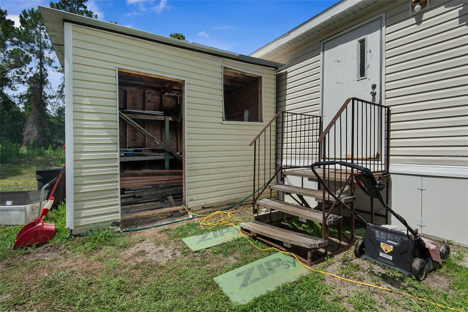 2094 Elder St Property Photo 47