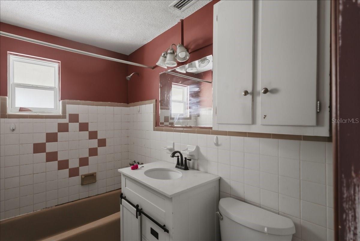 2605 Yale Rd Property Photo 22