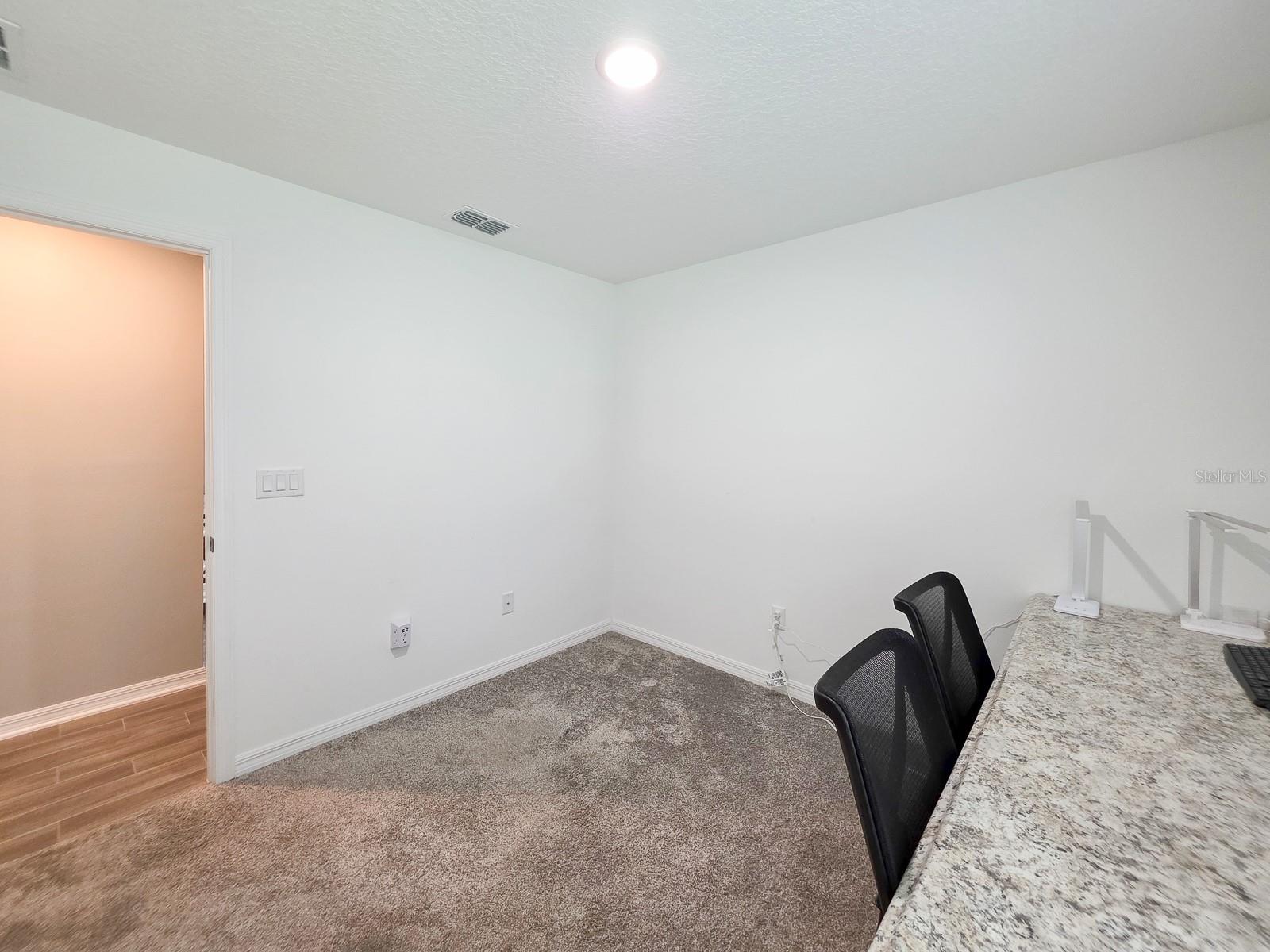 207 Winged Foot Ln Property Photo 36