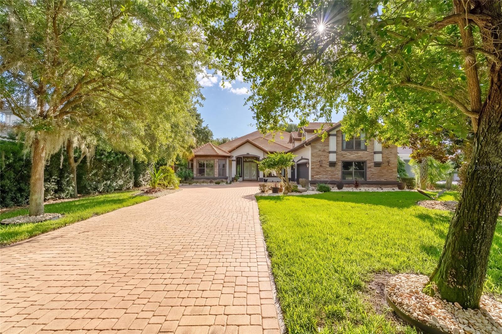 3 Flagship Ct Property Photo 2