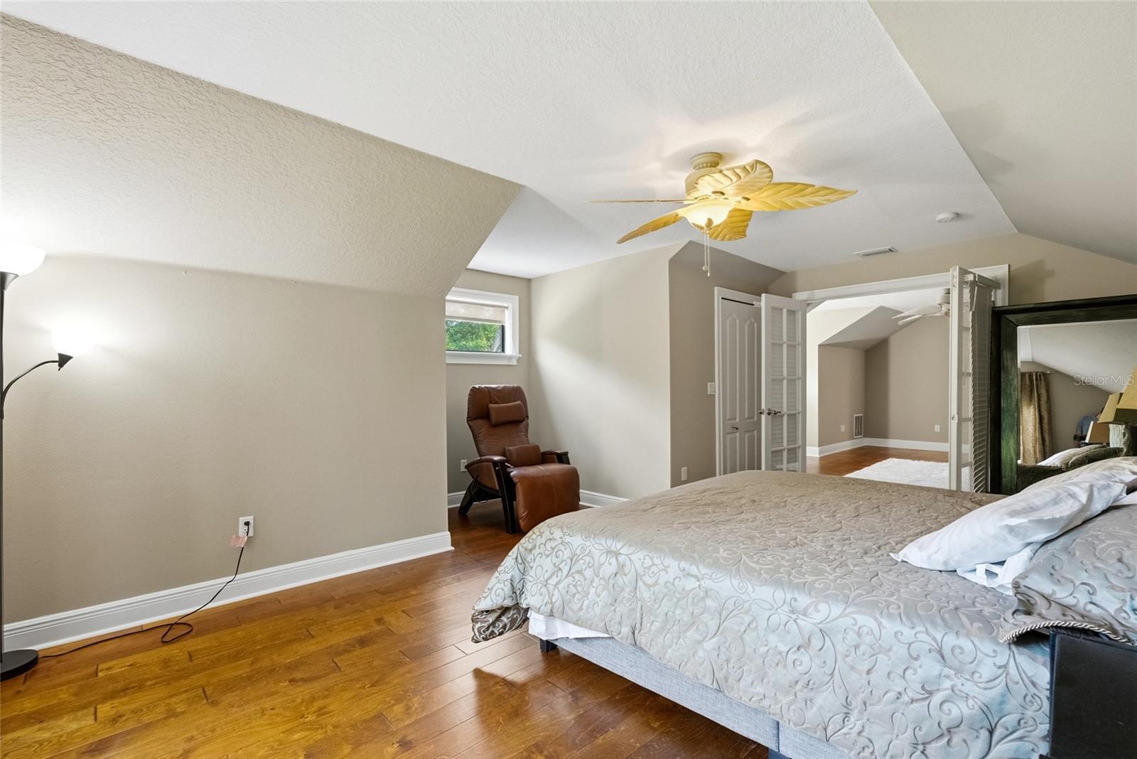3 Flagship Ct Property Photo 40