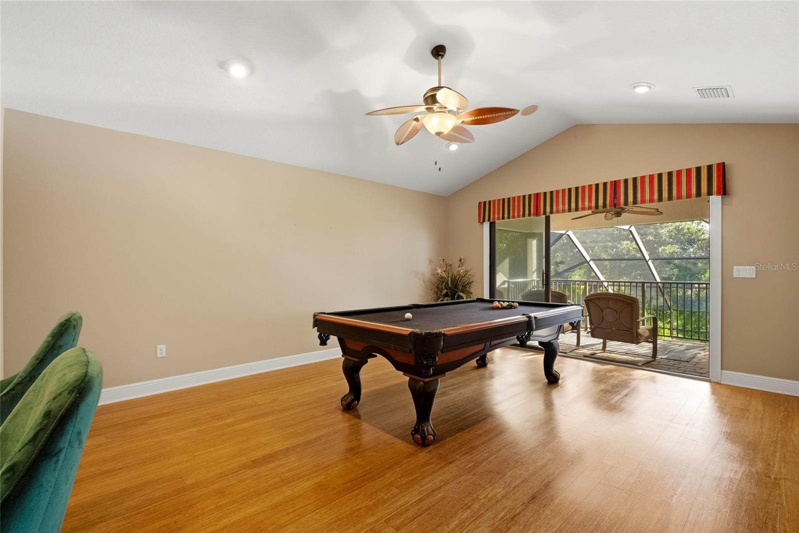 3 Flagship Ct Property Photo 45