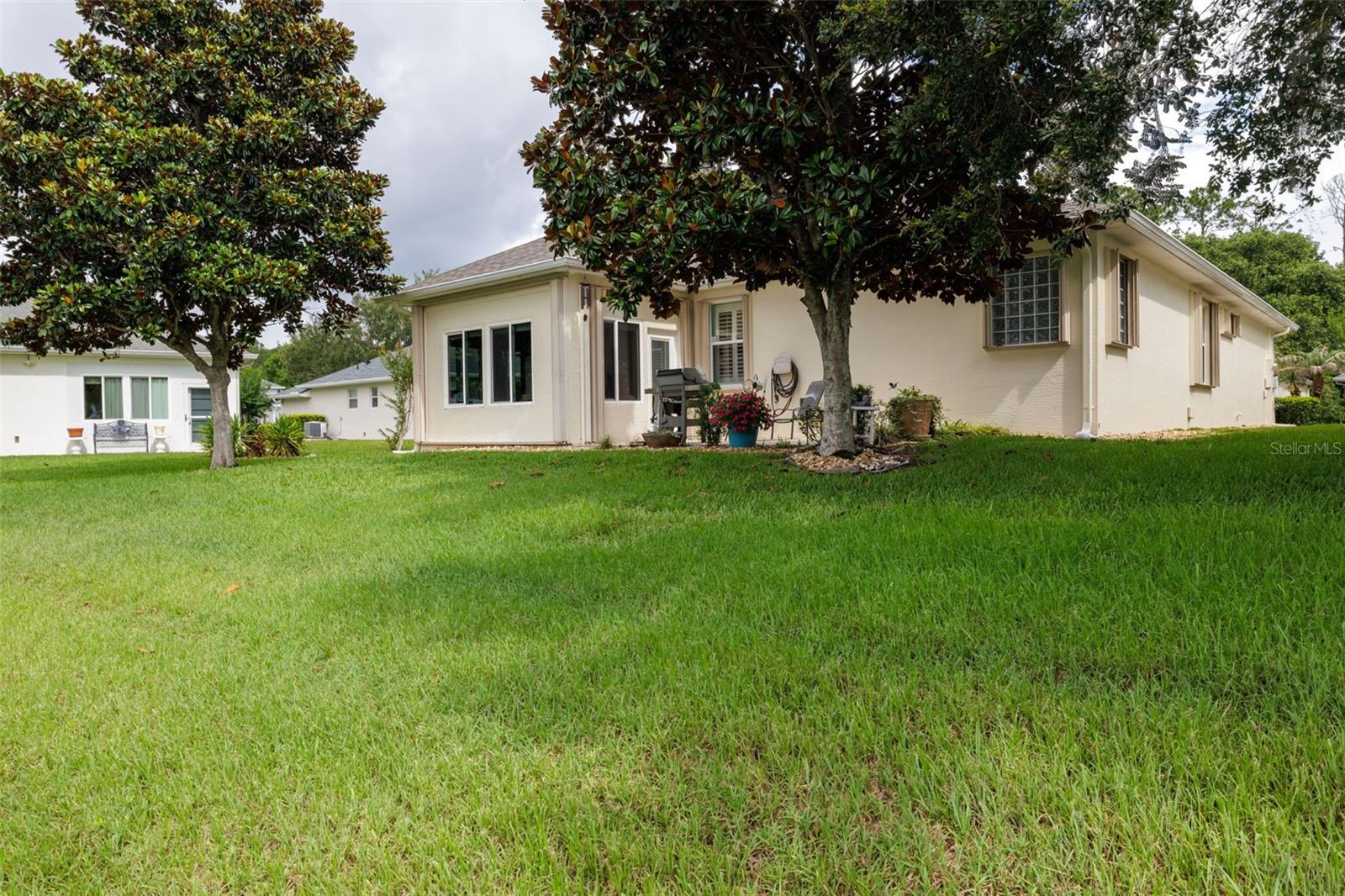 61 Raintree Cir Property Photo 25