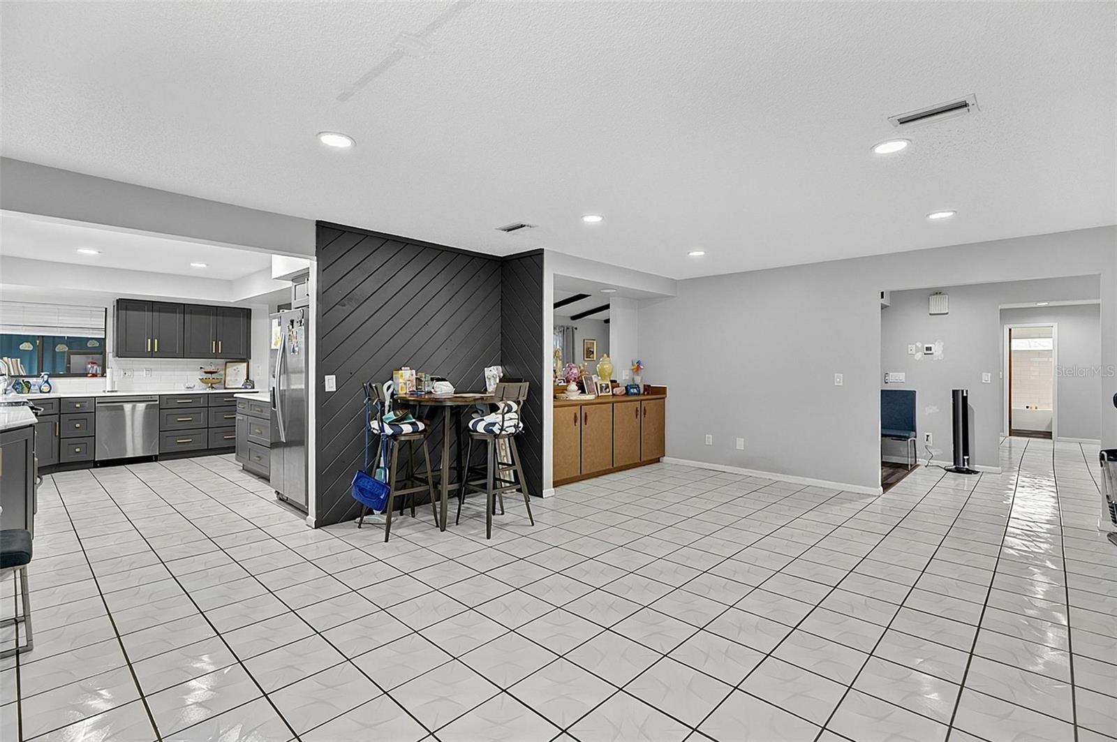 3 Blake Ct Property Photo 15