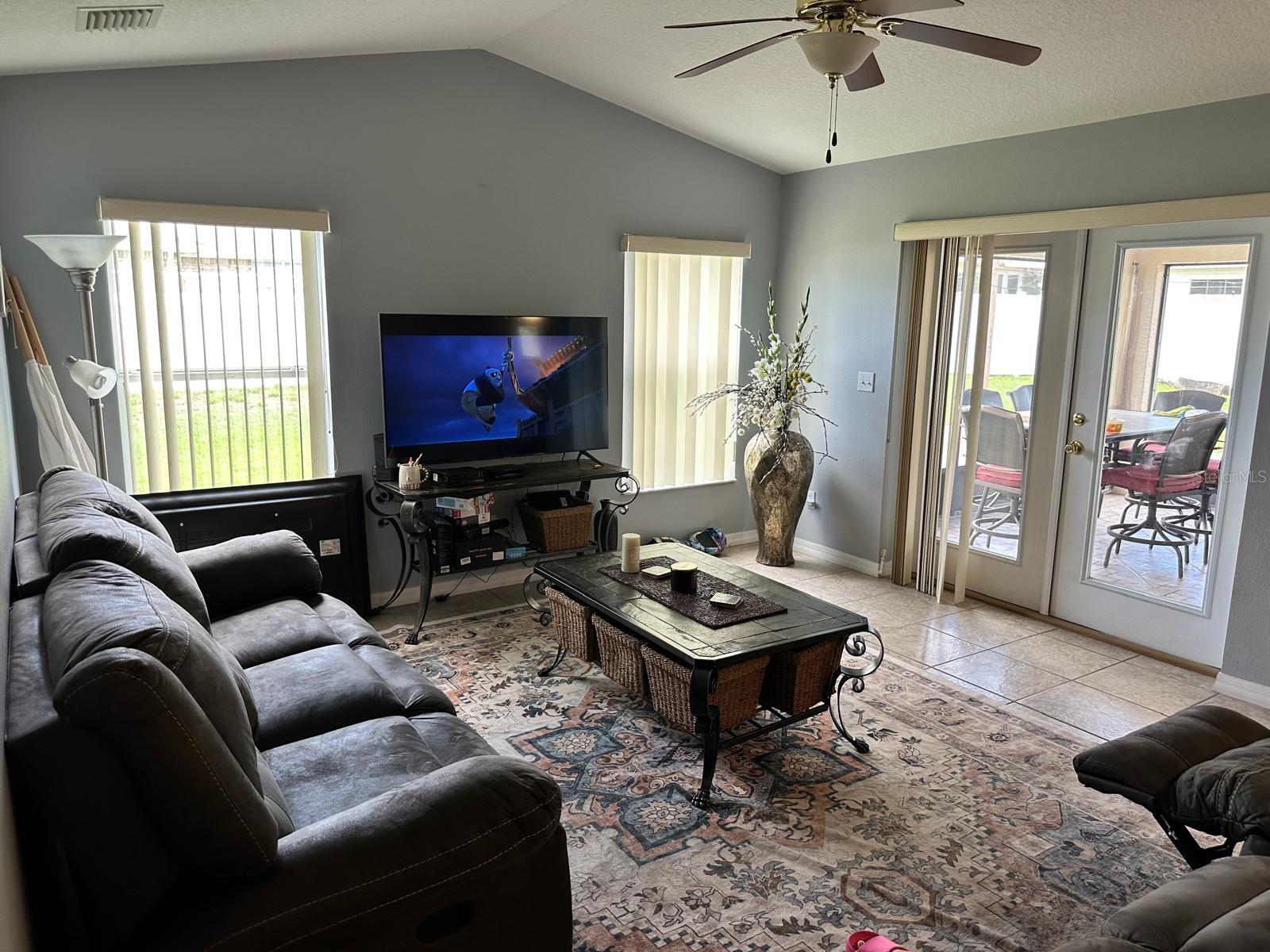 9 Ranber Pl Property Photo 6