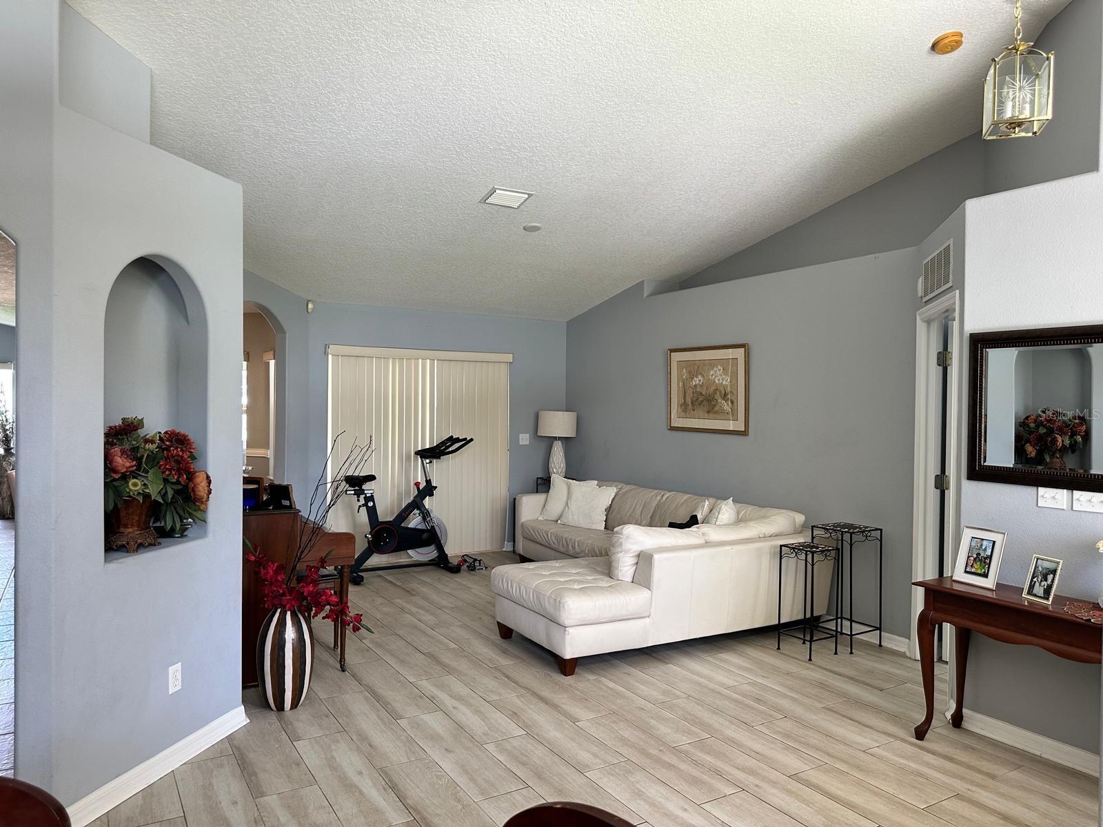 9 Ranber Pl Property Photo 14