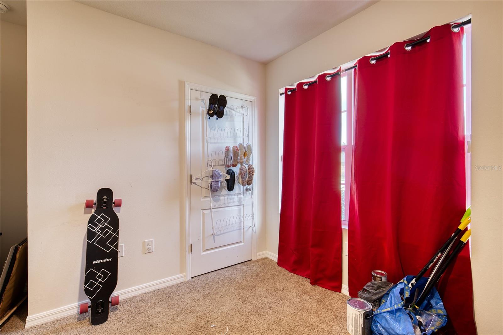 725 N Firwood Dr Property Photo 16