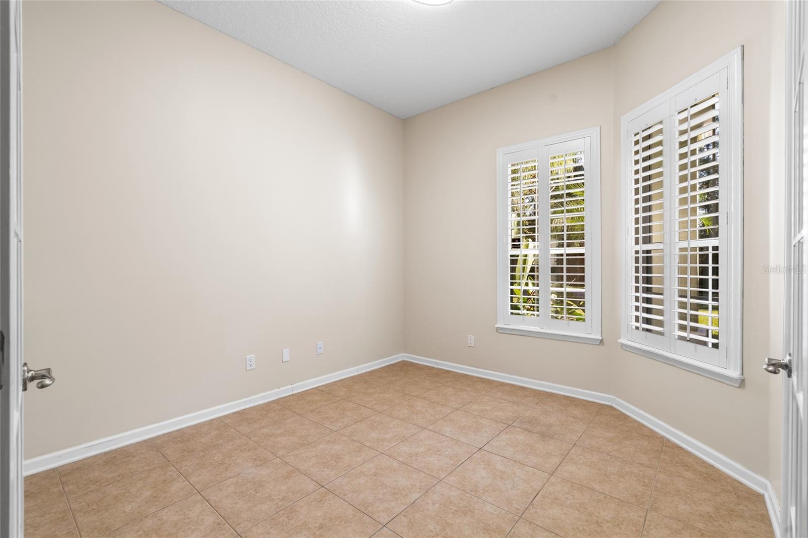 245 Worthington Pkwy Property Photo 18