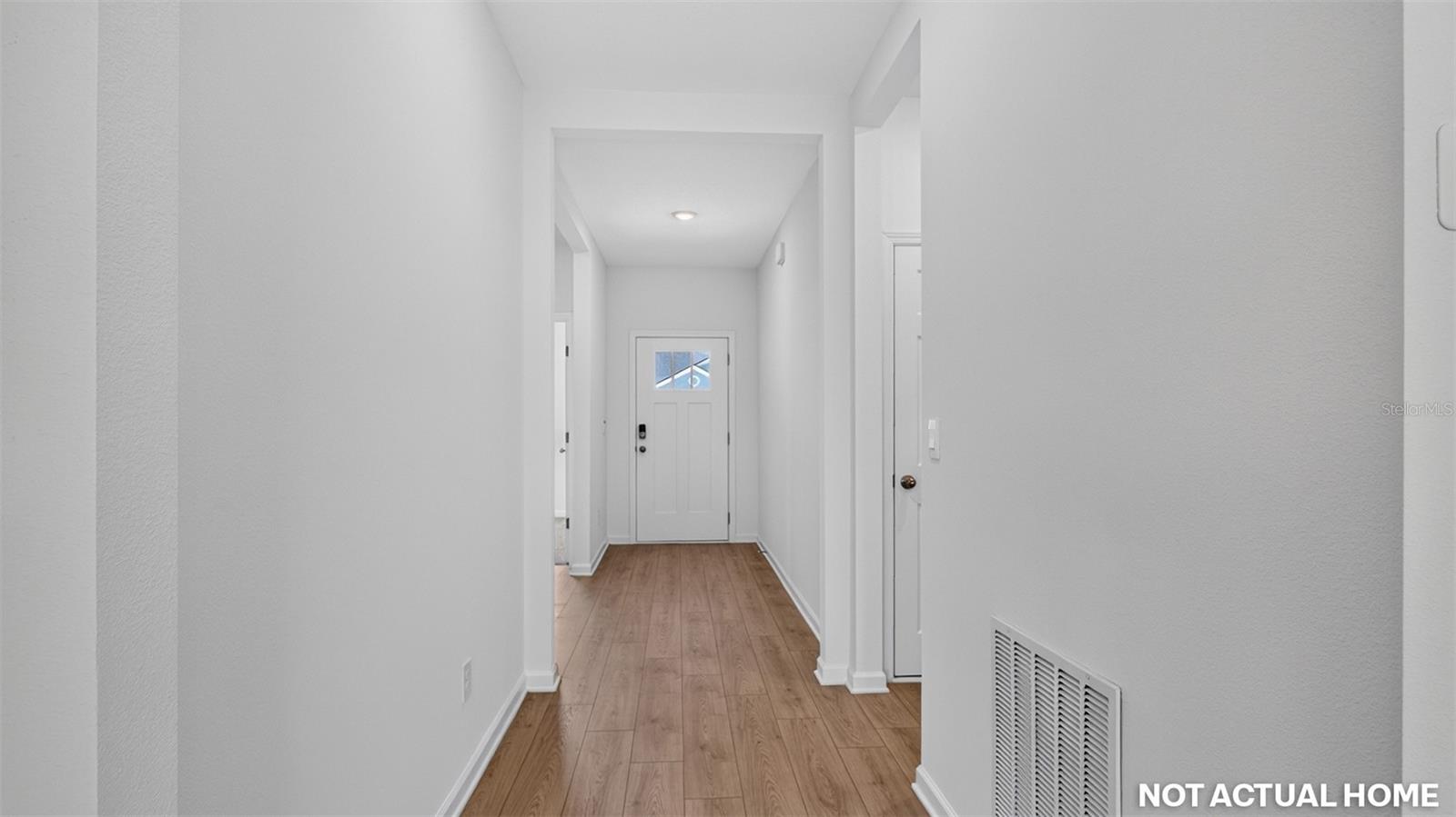 157 Springwood Dr Property Photo 4