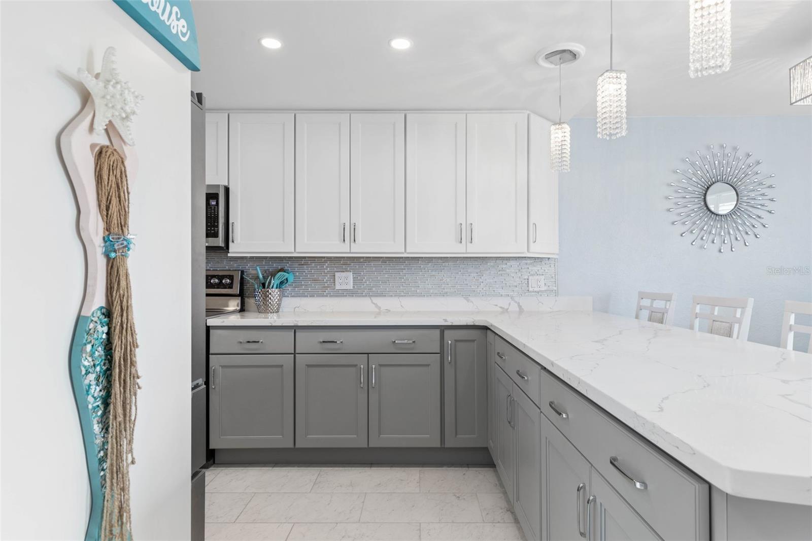 89 S Atlantic Ave #1002 Property Photo 18