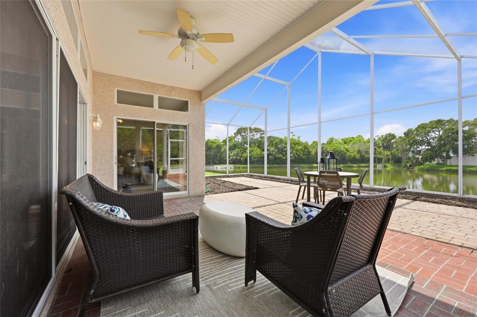 FC319008 Property Photo 33