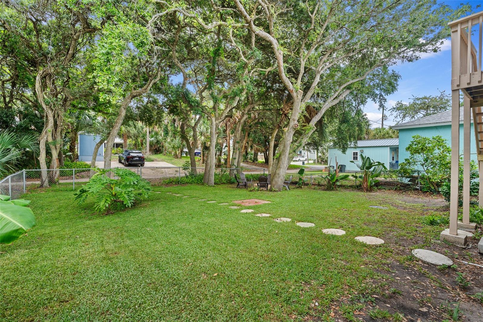 1339 S Daytona Ave Property Photo 56
