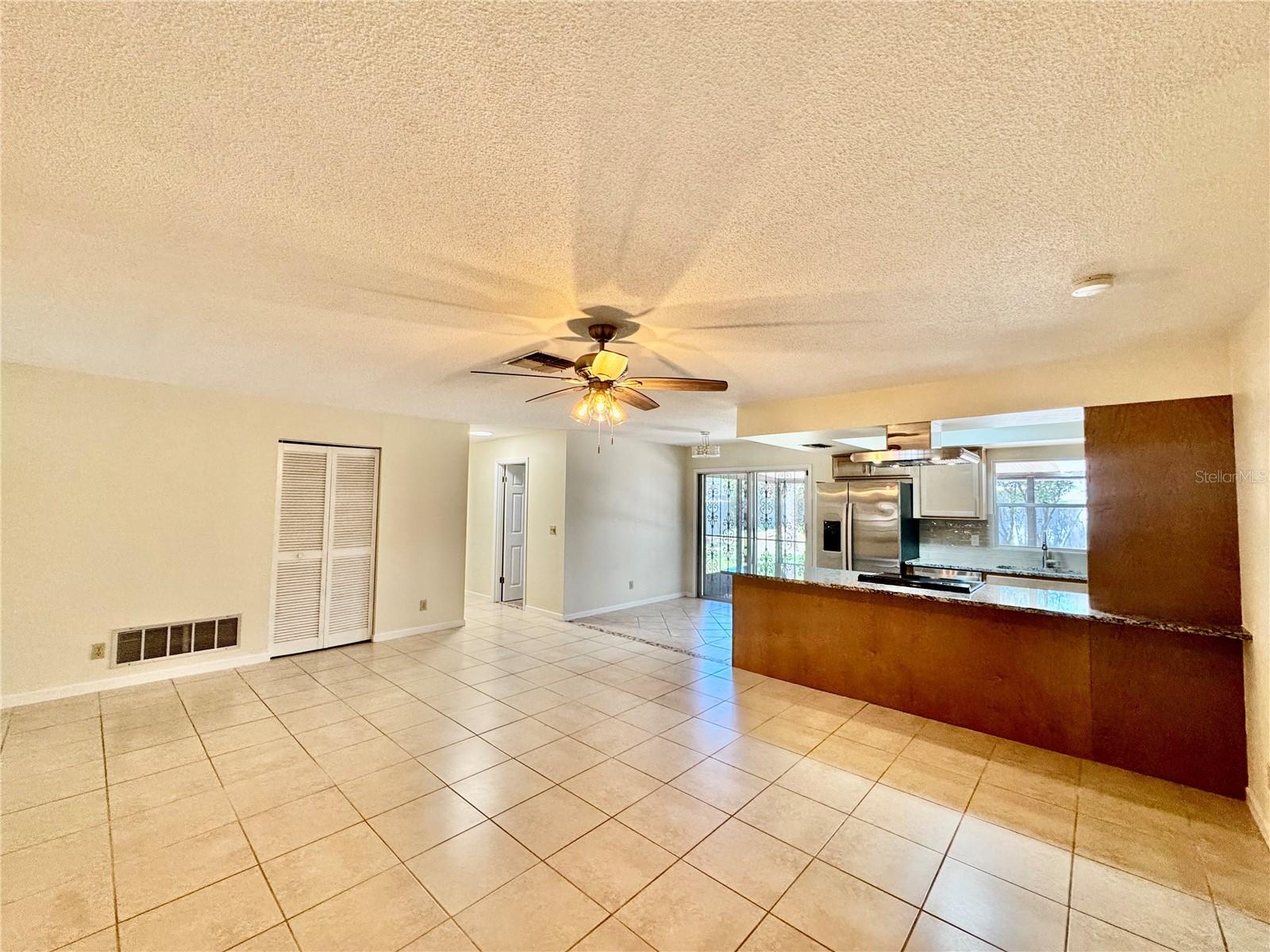 29 Foxhall Ln Property Photo 3